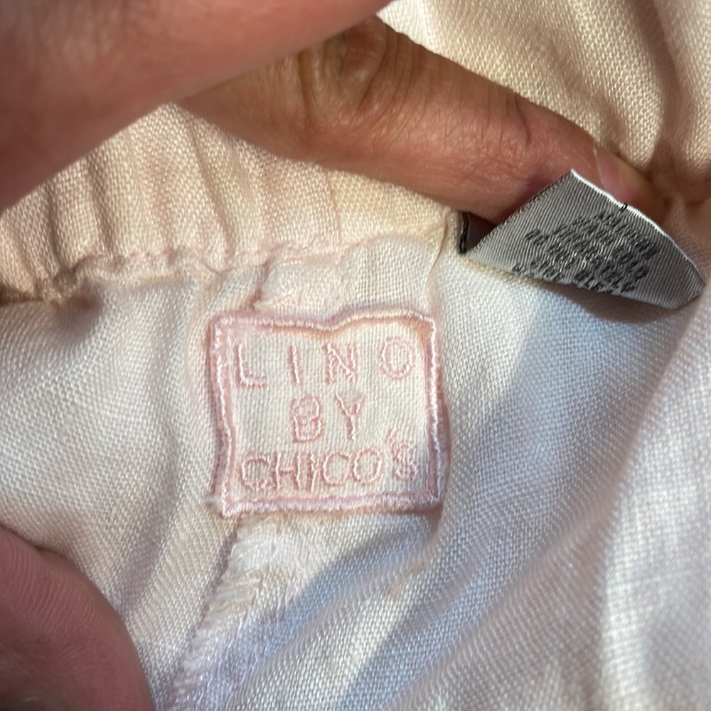 Chicos 💯 % linen pants - Picture 3 of 5